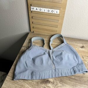 Lululemon Women’s Blue 36B See Measurements Ta Ta Tamer sports bra wire free